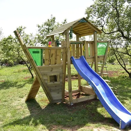 Blog * Sveti Lovreč Pazenatički